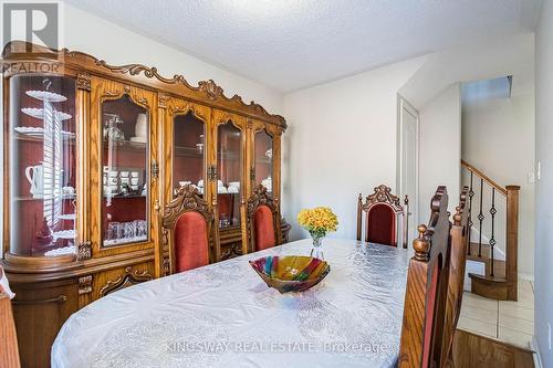 5821 Tiz Road, Mississauga, ON - Indoor Photo Showing Dining Room