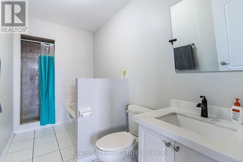 5821 Tiz Road, Mississauga, ON - Indoor Photo Showing Bathroom