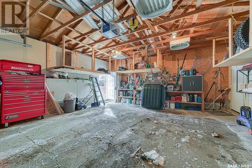 164 Krivel Crescent, Regina, SK - Indoor Photo Showing Garage