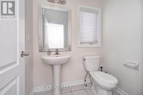 52 Weatherall Avenue, Cambridge, ON - Indoor Photo Showing Bathroom