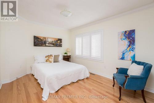 4011 Lantern Lane, Burlington, ON - Indoor Photo Showing Bedroom