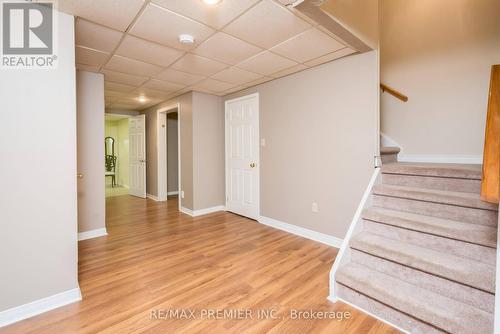 4011 Lantern Lane, Burlington, ON - Indoor Photo Showing Other Room