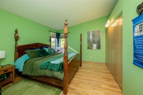 47 Hedgestone Crescent, Winnipeg, MB - Indoor Photo Showing Bedroom