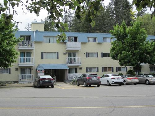 215-1410 Penticton Avenue  Penticton, BC V2A 2N5