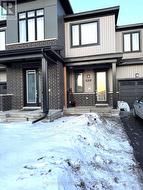 809 CERULEAN WAY E  Ottawa, ON K1W 0S7