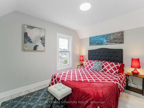 24 Keith St, Hamilton, ON - Indoor Photo Showing Bedroom