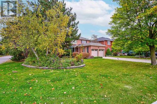 4493 Badminton Drive, Mississauga, ON - Outdoor