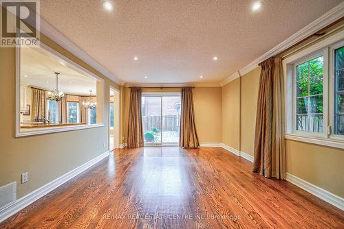 4493 Badminton Drive, Mississauga, ON - Indoor Photo Showing Other Room