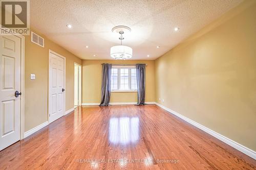 4493 Badminton Drive, Mississauga, ON - Indoor Photo Showing Other Room