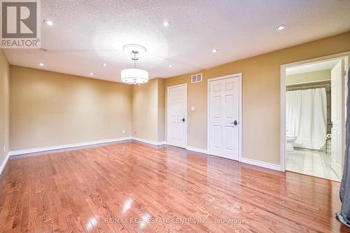 4493 Badminton Drive, Mississauga, ON - Indoor Photo Showing Other Room