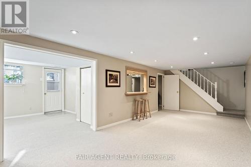 18 Normandy Gardens, London, ON - Indoor Photo Showing Other Room