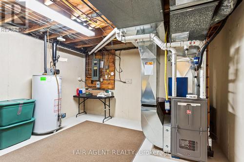 18 Normandy Gardens, London, ON - Indoor Photo Showing Basement