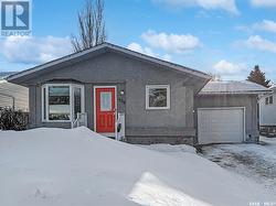 439 Poth WAY  Saskatoon, SK S7M 4V8