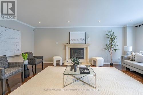 1836 Friar Tuck Court, Mississauga, ON - Indoor Photo Showing Living Room With Fireplace