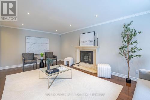 1836 Friar Tuck Court, Mississauga, ON - Indoor Photo Showing Living Room With Fireplace