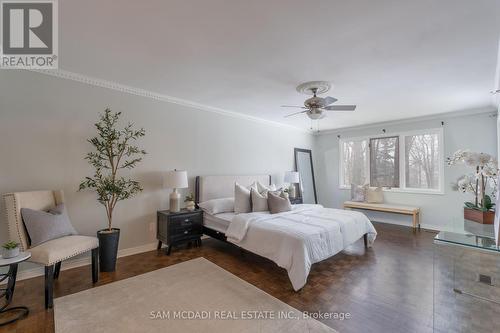 1836 Friar Tuck Court, Mississauga, ON - Indoor Photo Showing Bedroom