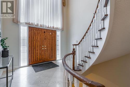 1836 Friar Tuck Court, Mississauga, ON - Indoor Photo Showing Other Room