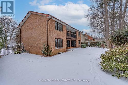 1836 Friar Tuck Court, Mississauga, ON - Outdoor