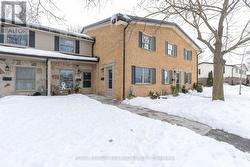 16 GUILDWOOD WALK  London, ON N6H 3X2