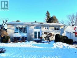 172 OLD COLONY ROAD  Ottawa, ON K2L 1M7