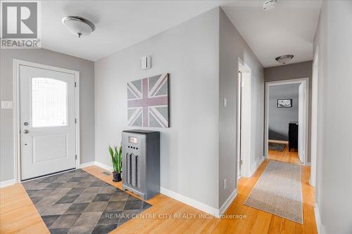 11 Southland Drive, London, ON - Indoor Photo Showing Other Room