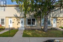 40 - 101 HIGHVIEW AVENUE E  London, ON N6C 5G4