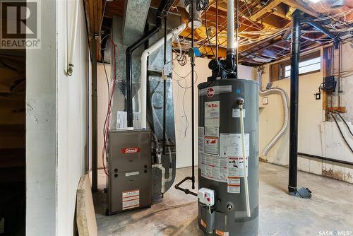 18 Sibbald Crescent, Regina, SK - Indoor Photo Showing Basement