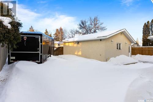 18 Sibbald Crescent, Regina, SK - Outdoor