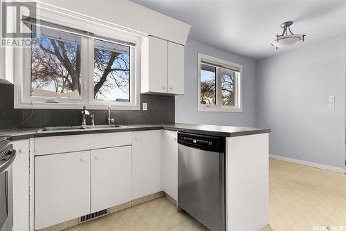 18 Sibbald Crescent, Regina, SK - Indoor Photo Showing Kitchen With Double Sink