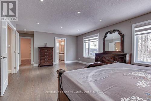 998 Loft Court, London, ON - Indoor Photo Showing Bedroom