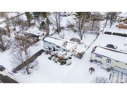 28 Mayflower ST  Fredericton, NB E3C 1L5