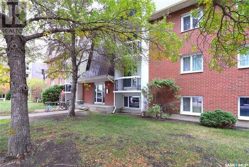 #24 35 Centennial Street, Regina, SK - Outdoor