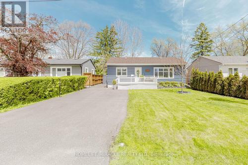 1057 Roosevelt Road, Mississauga, ON - Outdoor With Facade