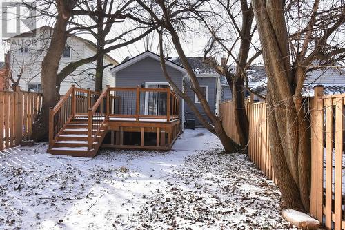 195 Picton Street E, Hamilton, ON - Outdoor With Deck Patio Veranda