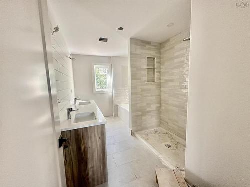 282 10 West Court, Elmsdale, NS 