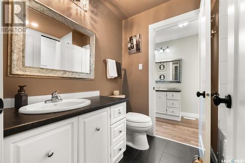 167 Dunsmore Drive, Regina, SK - Indoor Photo Showing Bathroom