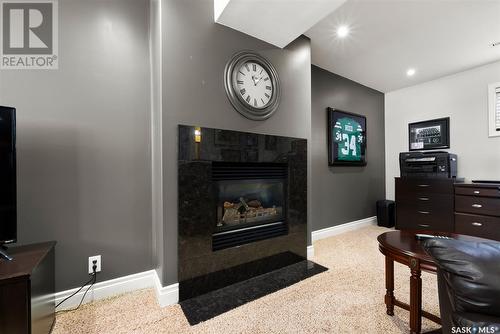 167 Dunsmore Drive, Regina, SK - Indoor With Fireplace