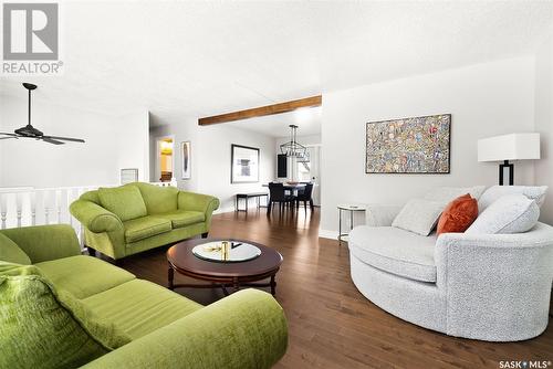 167 Dunsmore Drive, Regina, SK - Indoor Photo Showing Living Room