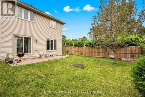 17 Lagoon Avenue, Hamilton, ON - Outdoor