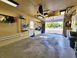 Garage - 