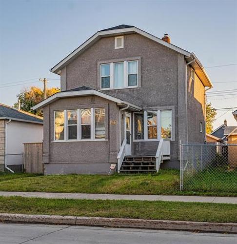 1486 Pacific Ave, Winnipeg, MB 