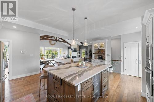 236 Barnum House Road, Alnwick/Haldimand, ON - Indoor Photo Showing Kitchen With Upgraded Kitchen