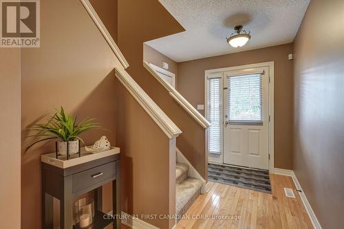 658 North Leaksdale Circle, London, ON - Indoor Photo Showing Other Room