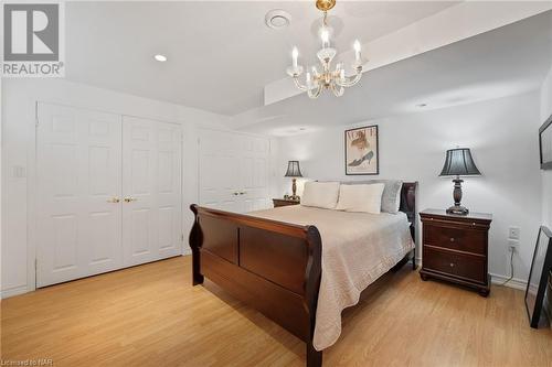 13 Rusholme Crescent, St. Catharines, ON - Indoor Photo Showing Bedroom