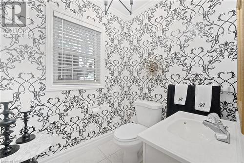 13 Rusholme Crescent, St. Catharines, ON - Indoor Photo Showing Bathroom