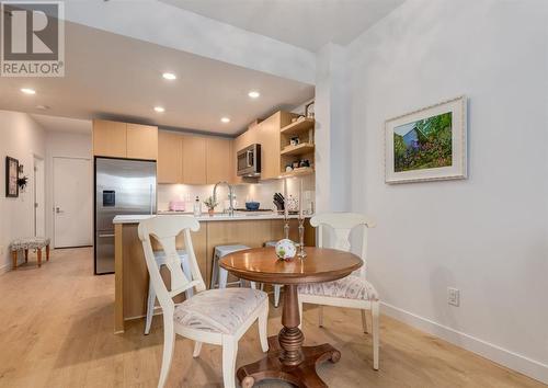 330, 88 9 Street Ne, Calgary, AB - Indoor Photo Showing Dining Room