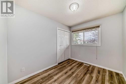 1059 Abbeydale Drive Ne, Calgary, AB - Indoor Photo Showing Other Room