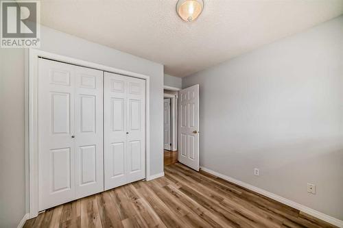 1059 Abbeydale Drive Ne, Calgary, AB - Indoor Photo Showing Other Room