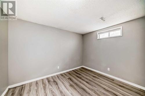 1059 Abbeydale Drive Ne, Calgary, AB - Indoor Photo Showing Other Room