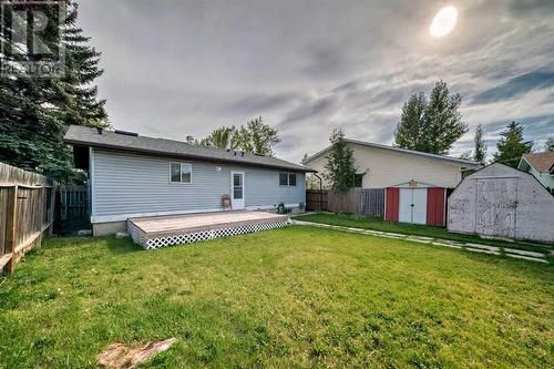 1059 Abbeydale Drive Ne, Calgary, AB - Outdoor